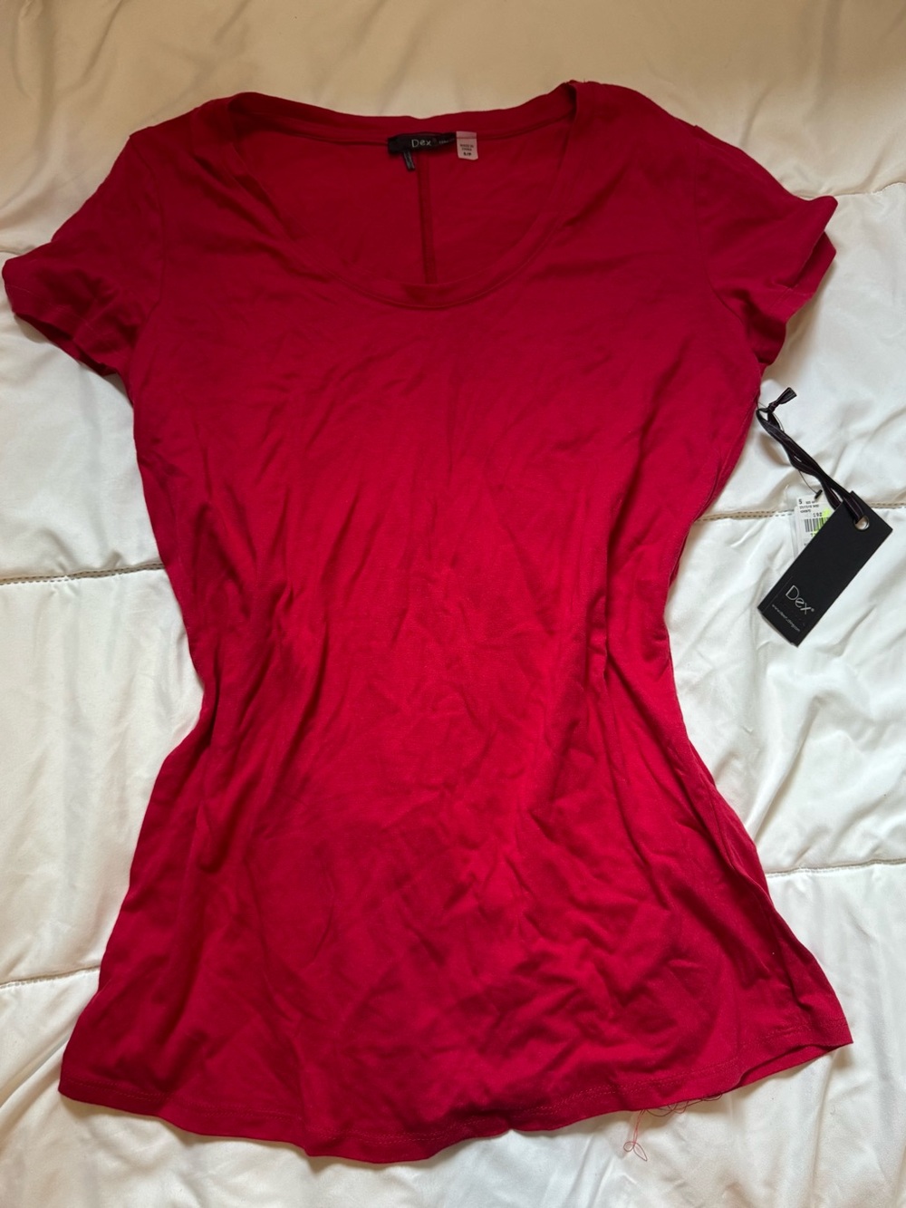 NWT Dex 1963 Red Scoop Neck Casual Tee ❤️❤️